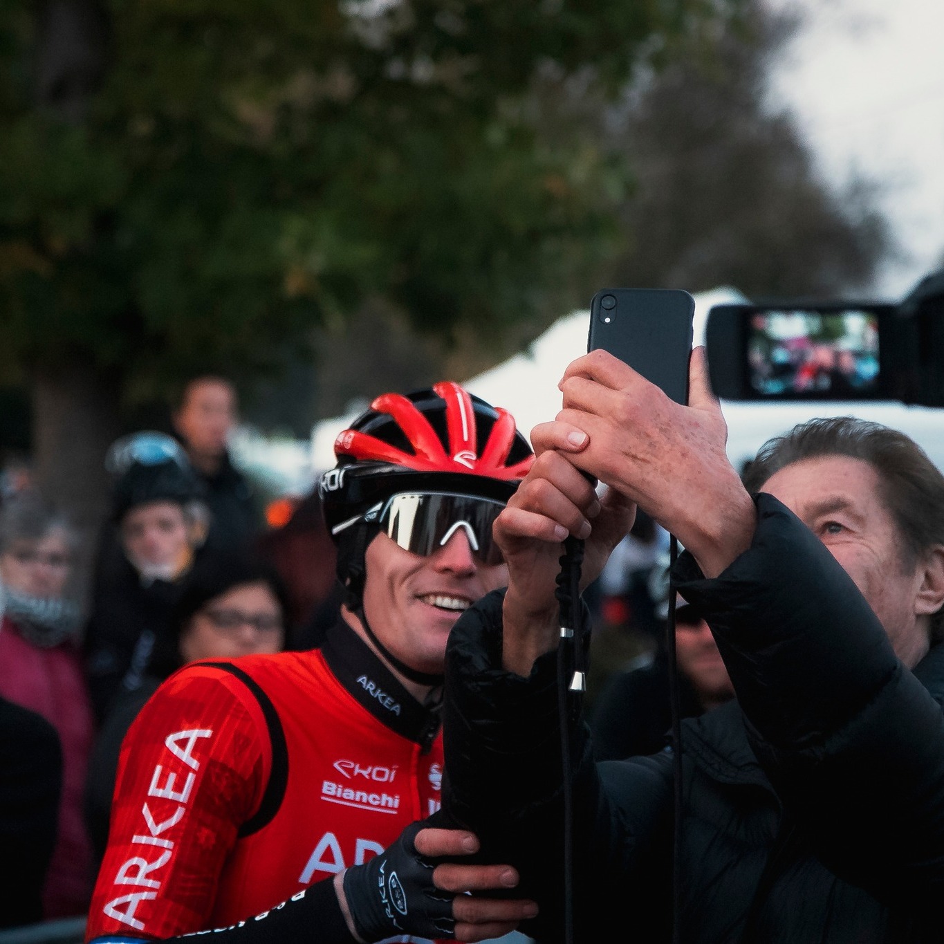 ⭐ Arnaud Démare fait son retour sur l'épreuve en 2026 ! 
Merci à lui 😁🙏

PS :  20 degrés annoncés, un peu de vent mais pas la moindre goutte de pluie ! What else ? ☕️

📍 Informations & inscriptions ⤵️
✍️ https://cyclosportive-rondepicarde.fr

#CyclosportiveLaRondePicarde #LaRondePicarde #Picardie #Somme #IciCestLaSomme #HautsDeFrance #EspritHautsDeFrance #Gravel #Route #HenriSannier #Ekoi #EkoiCycling #EkoiRacing #Running #CourseAPied #Run