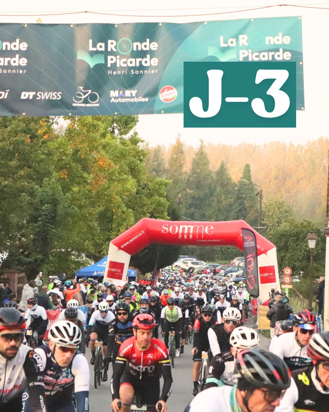 J-3⃣ - Le bulletin météo 👇

SAMEDI 
-8h > 10h - Nuageux à couvert, quelques éclaircies possibles ~ 16-18 °C 
-10h > 14h - Ciel partiellement couvert, peut-être quelques trouées de soleil ~ 22-24 °C
Peu ou pas de pluie le matin 👈

DIMANCHE
-8h > 11h - Nuageux, faible possibilité de pluie fine ou bruine - ~ 15-17 °C
-10h > 14h - Risque d'averses, ciel couvert ~ 17-19 °C
Alternance possible pluie / éclaircies selon les endroits, prévoir protections 👈

A vos danses du soleil 🕺🌞

𝐈𝐧𝐟𝐨𝐫𝐦𝐚𝐭𝐢𝐨𝐧𝐬 & 𝐢𝐧𝐬𝐜𝐫𝐢𝐩𝐭𝐢𝐨𝐧𝐬 ⤵️
✍️ https://cyclosportive-rondepicarde.fr

#CyclosportiveLaRondePicarde #LaRondePicarde #Picardie #somme #icicestlasomme #EaucourtSurSomme #nord #hautsdefrance #hdf #esprithautsdefrance #hautsdefrancetourisme #Gravel #route #HenriSannier #ekoi #ekoicycling #ekoiracing